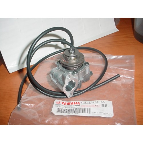 Yamaha RD350YPVS RZ350 RD350LC Oil Pump Assy 1UA1310100 2T PUMP